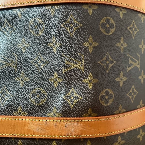 Reposhing from abiscoluxury. Authentic lv keepall 60 bandoulière. - Picture 5 of 8